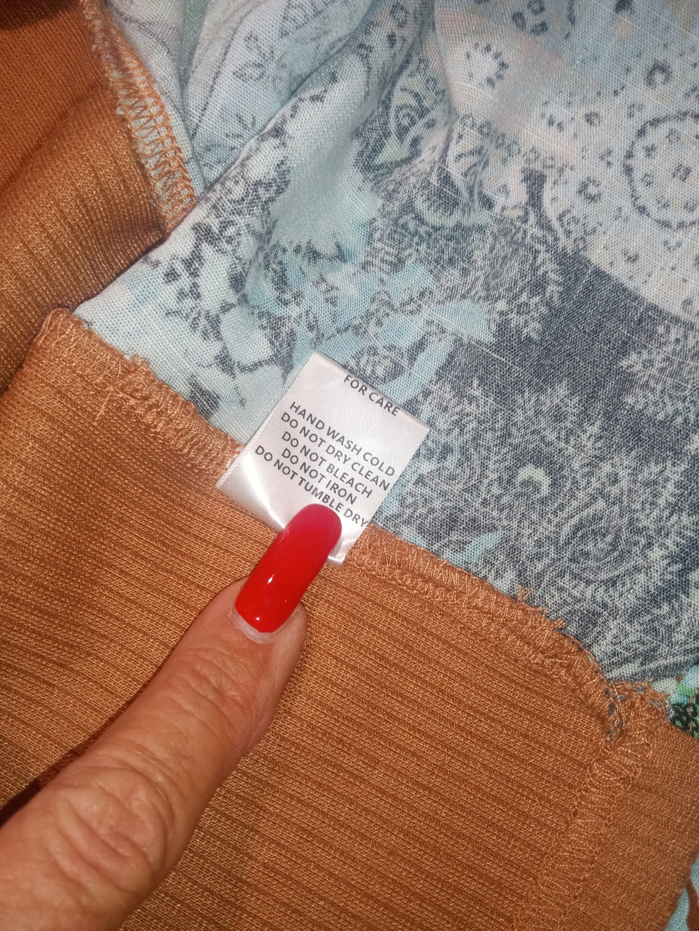 DAVI & DANI Rust Tunic with Sequin Peace Sign and Multicolor Patterned Sleeves - Picture 7 of 7